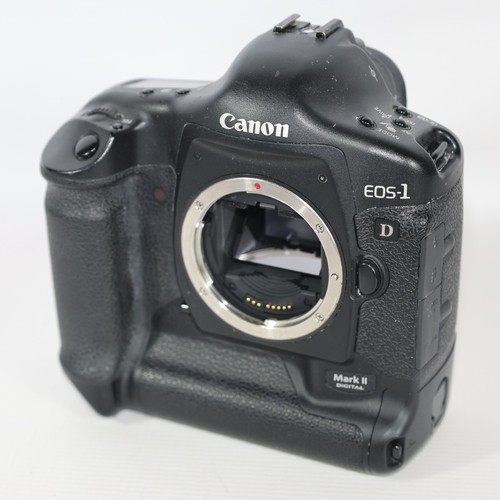 Canon eos mark ds126051 - canon,