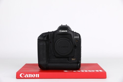 Canon 1ds mark 2 - 1ds, di