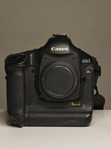 Canon eos 1ds mark iii - iii,